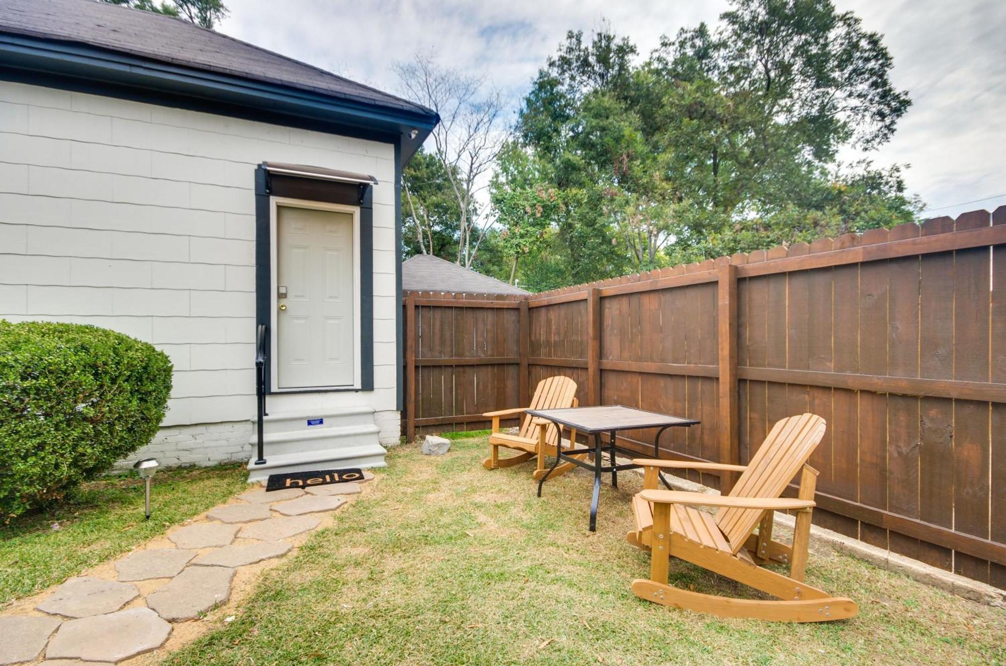 Modern Greenwood Studio Less Than 1 Mi To Downtown! Exteriör bild